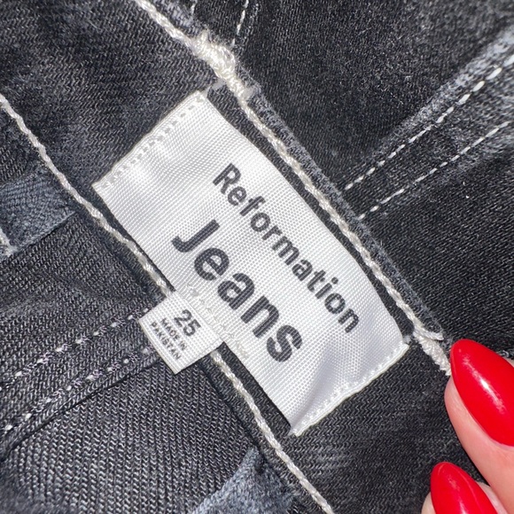 Reformation Pamela Ultra High Rise Black and White Straight Leg Jeans Size 25 - Picture 8 of 13